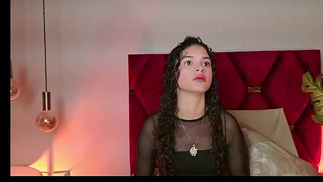 PaulinaSaint online show from March 2026 01:24:02 AM