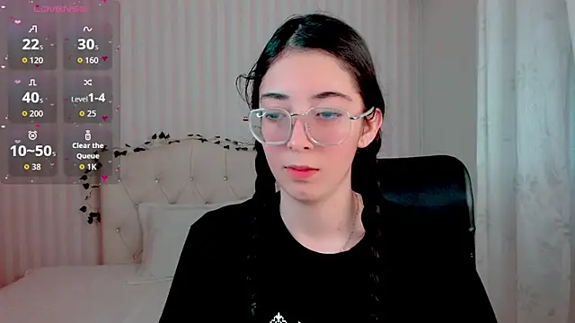 emmalove doll online show from March 2026 12:59:01 AM