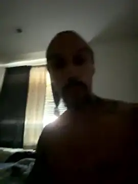 faces818 online show from May 2026 01:22:02 AM
