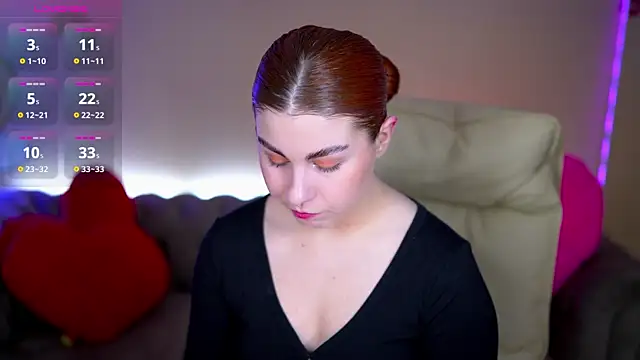 GingerPinky online show from February 2026 07:59:01 PM