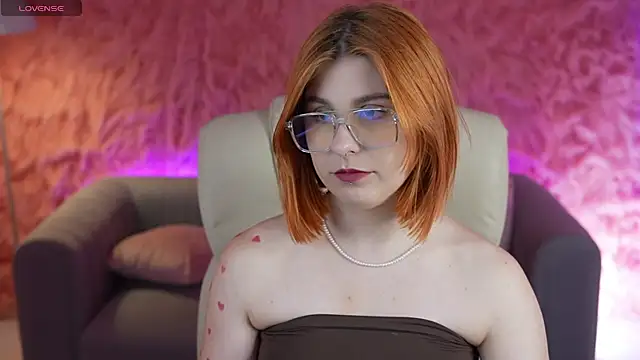 GingerPinky online show from June 2026 01:25:02 PM