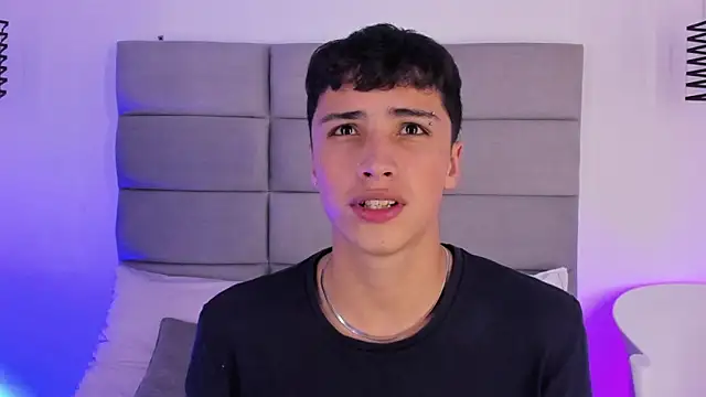 JoshClaarktt online show from June 2026 04:12:02 AM