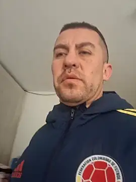 Snapshot of Monitoivan chatting on December 2025 07:53:01 PM Monitoivan online show from December 2025 07:53:01 PM