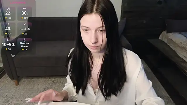 AlicePowells online show from May 2026 07:03:02 AM