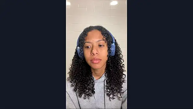 Snapshot of CarrieQuebedeaux chatting on December 2025 08:16:02 PM CarrieQuebedeaux online show from December 2025 08:16:02 PM