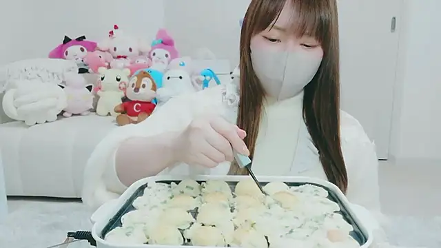 Snapshot of yuyuchan__ chatting on March 2026 08:36:01 AM yuyuchan online show from March 2026 08:36:01 AM