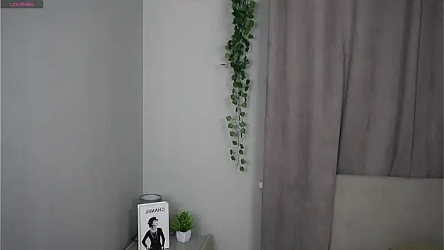 SharylOrbin online show from January 2026 09:18:02 PM