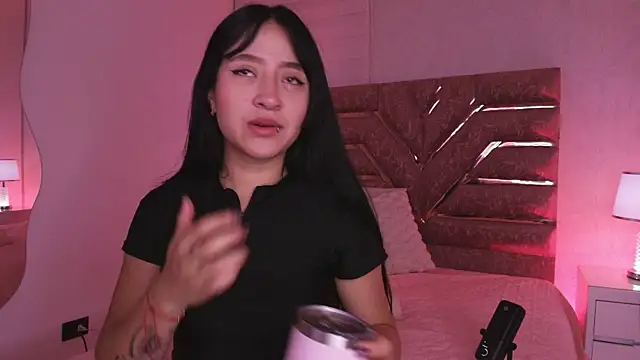 sofia go  online show from May 2026 12:00:01 PM