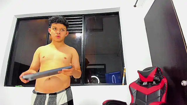 NathanBrookhs online show from January 2026 03:45:02 AM