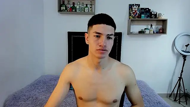 Snapshot of Nico_Nocturne chatting on December 2025 08:48:01 PM Nico Nocturne online show from December 2025 08:48:01 PM