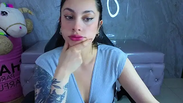 Aria95 a online show from February 2026 01:23:01 PM