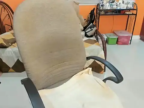 cocktits69 online show from April 2026 09:32:02 PM