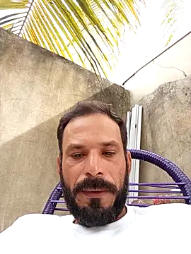 Snapshot of Dionaatanm chatting on December 2025 06:34:02 PM Dionaatanm online show from December 2025 06:34:02 PM