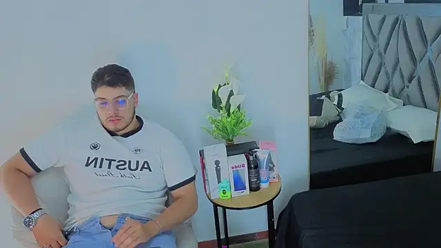 Snapshot of Chel_seth chatting on March 2026 04:03:02 AM Chel seth online show from March 2026 04:03:02 AM