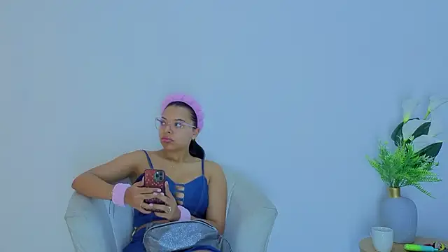 Snapshot of Chel_seth chatting on March 2026 04:05:01 AM Chel seth online show from March 2026 04:05:01 AM