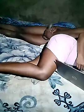 Snapshot of captainofgirl chatting on March 2026 11:31:02 PM captainofgirl online show from March 2026 11:31:02 PM