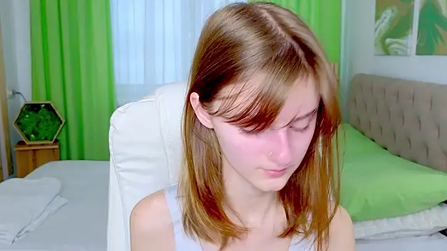 Snapshot of Miss_Alisa_ chatting on February 2026 01:09:01 PM Miss Alisa online show from February 2026 01:09:01 PM