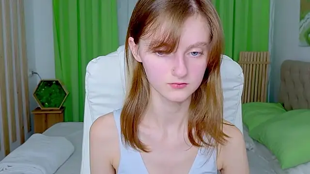 Snapshot of Miss_Alisa_ chatting on February 2026 03:57:01 PM Miss Alisa online show from February 2026 03:57:01 PM