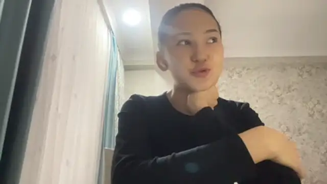 AyaWink online show from December 2025 03:33:01 AM