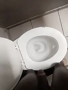 TheeblackDivckgiver online show from April 2026 02:09:02 PM