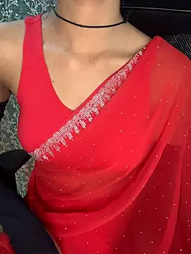 Snapshot of desi_dollx_26 chatting on December 2025 09:52:02 PM desi dollx 26 online show from December 2025 09:52:02 PM