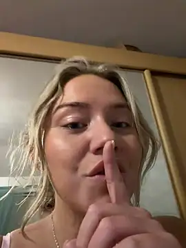 Golidelovee online show from February 2026 03:54:01 AM