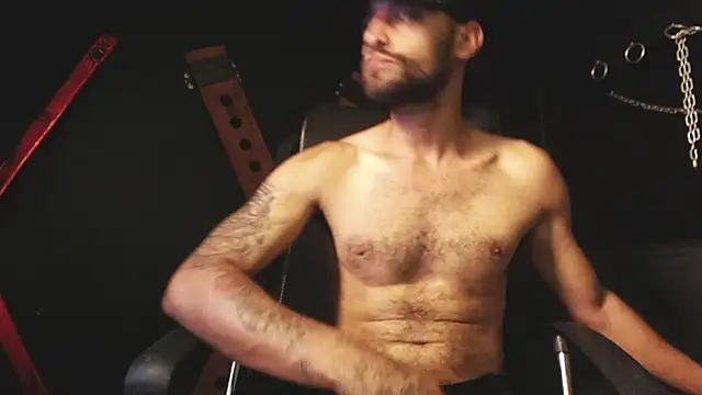 Alex Flame  online show from December 2025 04:36:02 PM