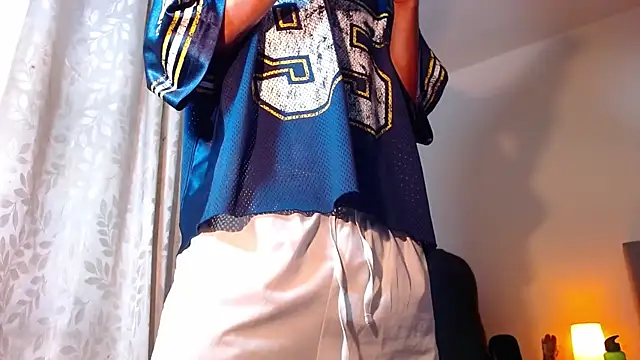 TOMBOYSEXX online show from May 2026 07:00:01 PM