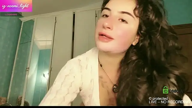 DeaAthena online show from June 2026 09:35:02 PM