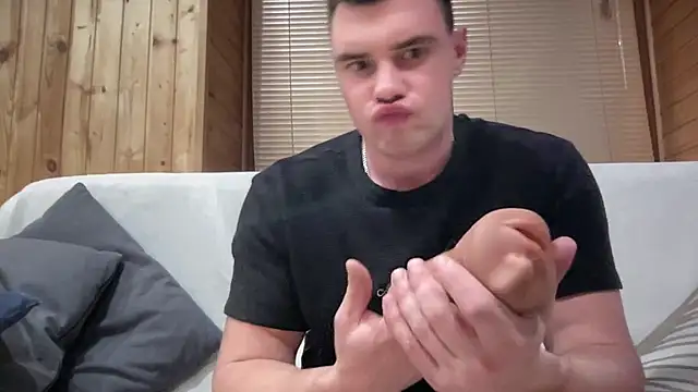 Ronnie Power online show from December 2025 10:14:01 PM