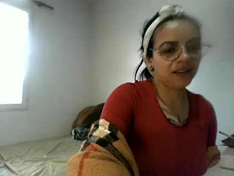 Snapshot of luluclark69 chatting on June 2026 04:06:01 PM luluclark69 online show from June 2026 04:06:01 PM