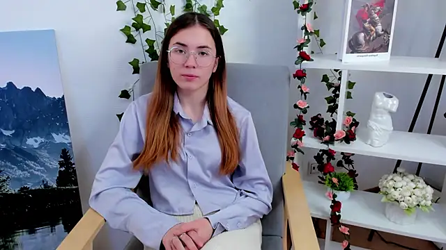 Snapshot of HalleyKeer chatting on December 2025 05:45:02 AM HalleyKeer online show from December 2025 05:45:02 AM