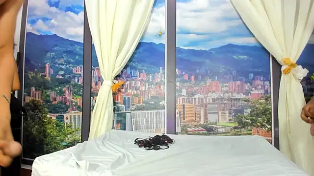 Snapshot of CandyAndMattew chatting on December 2025 01:49:02 PM CandyAndMattew online show from December 2025 01:49:02 PM