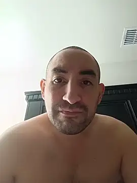 Snapshot of CumDumpPig83 chatting on February 2026 11:47:01 PM CumDumpPig83 online show from February 2026 11:47:01 PM