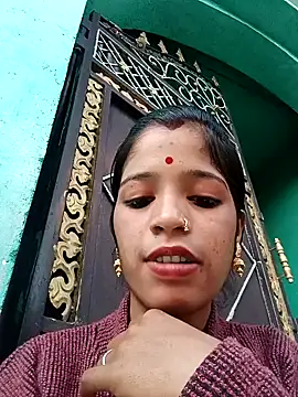 Juli pande online show from February 2026 12:19:01 PM