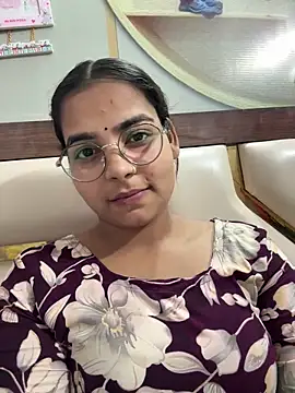Himani 0122 online show from June 2026 09:07:01 AM