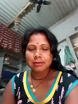 Shreya pandit online show from May 2026 01:00:01 AM