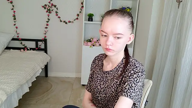 Snapshot of WeksaMur chatting on July 2026 08:55:01 PM WeksaMur online show from July 2026 08:55:01 PM