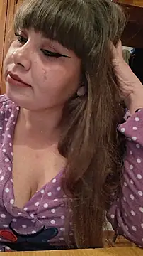 Snapshot of Florazaira2 chatting on December 2025 08:13:01 PM Florazaira2 online show from December 2025 08:13:01 PM