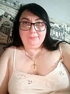 MariSwan222 online show from May 2026 08:57:02 PM