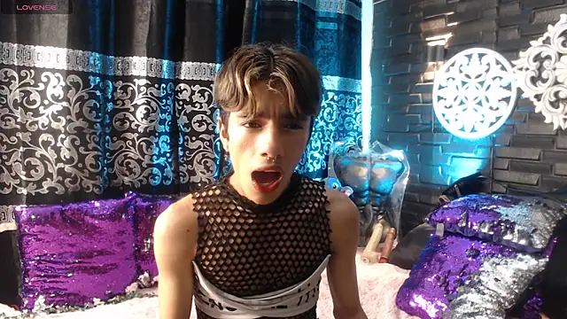 ABRAHAN XO online show from February 2026 11:53:02 AM