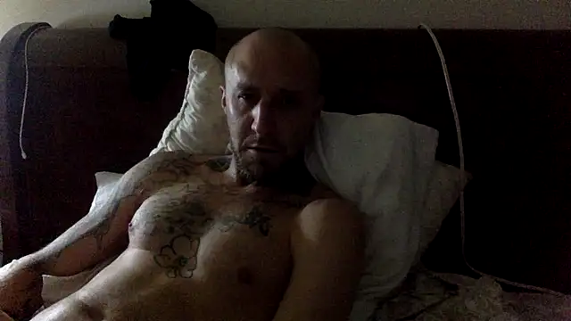 MILEHIGH711 online show from May 2026 01:44:01 AM