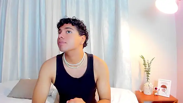 cherry blossom77 online show from February 2026 01:03:01 PM