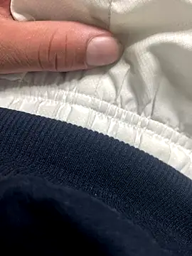 Snapshot of huffies_cam chatting on December 2025 11:48:02 AM huffies cam online show from December 2025 11:48:02 AM