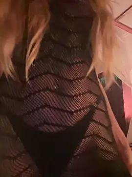 Snapshot of OpheliaRoxx chatting on February 2026 11:49:01 PM OpheliaRoxx online show from February 2026 11:49:01 PM