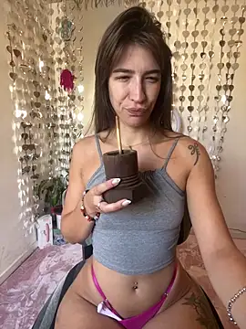 Yara-Lolii online show from February 2026 12:56:02 PM