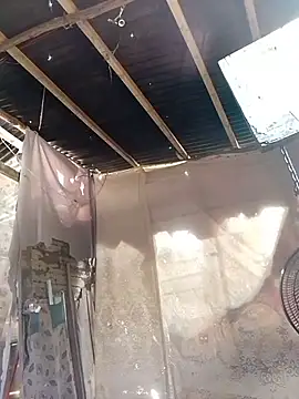 Snapshot of sara_milf777 chatting on February 2026 05:35:02 PM sara milf777 online show from February 2026 05:35:02 PM