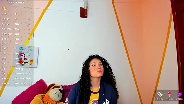 Snapshot of MapeDiamond chatting on March 2026 02:23:02 PM MapeDiamond online show from March 2026 02:23:02 PM