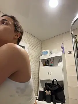 MiaMorenoo online show from February 2026 06:13:02 PM