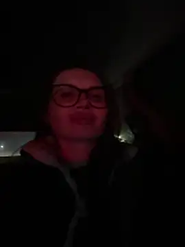 Snapshot of AliviaXvibe chatting on December 2025 05:18:02 PM AliviaXvibe online show from December 2025 05:18:02 PM